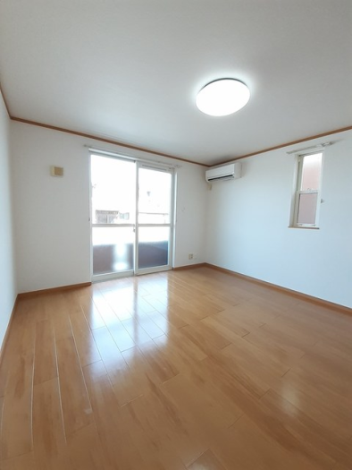 [賃貸物件]\