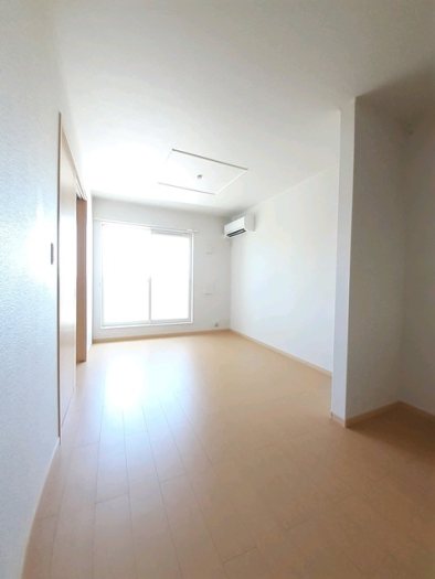 [賃貸物件]\