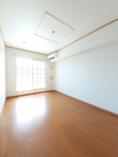[賃貸物件]\