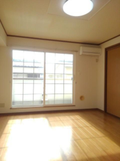[賃貸物件]\