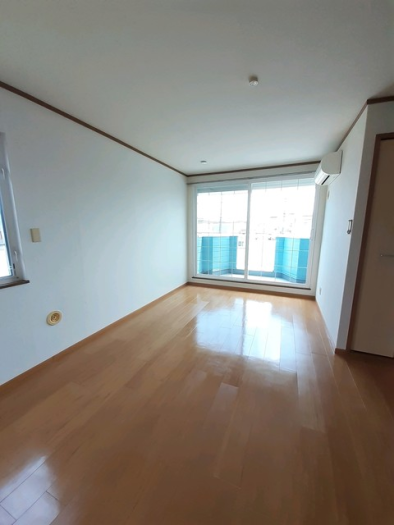 [賃貸物件]\