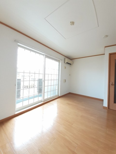 [賃貸物件]\