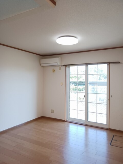 [賃貸物件]\