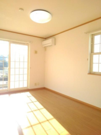 [賃貸物件]\